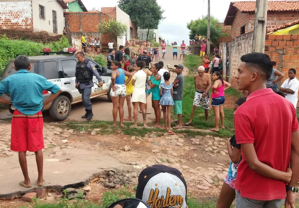 O fato ocorreu na manhã deste domingo (20)