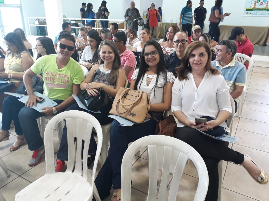Prefeitura de Cocal participa do Encontro Intersetorial do Programa Bolsa Família