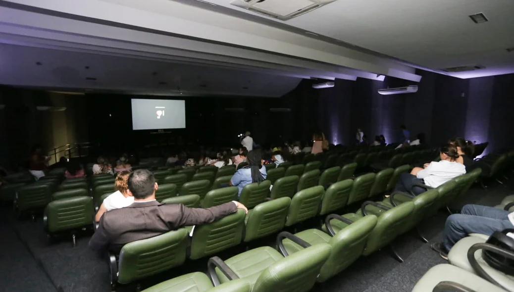 Filme foi apresentado no auditório Senador Fernando Bezerra