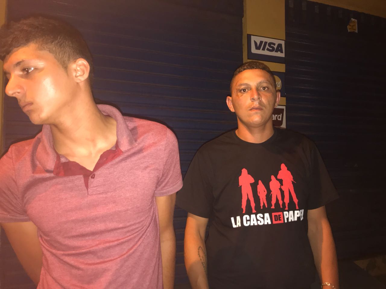 Homens são presos com veículo roubado na zona sul de Teresina.