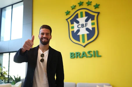 Alisson, goleiro principal