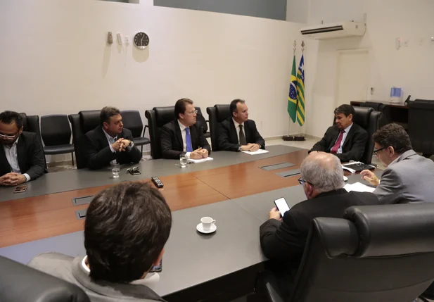 Audiência com Wellington Dias e o superintendente  Ney Ferraz