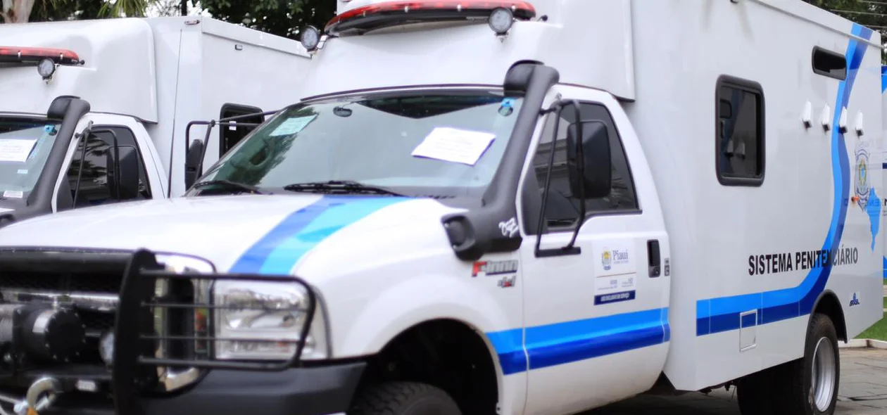 Viaturas especiais para o transporte de presos