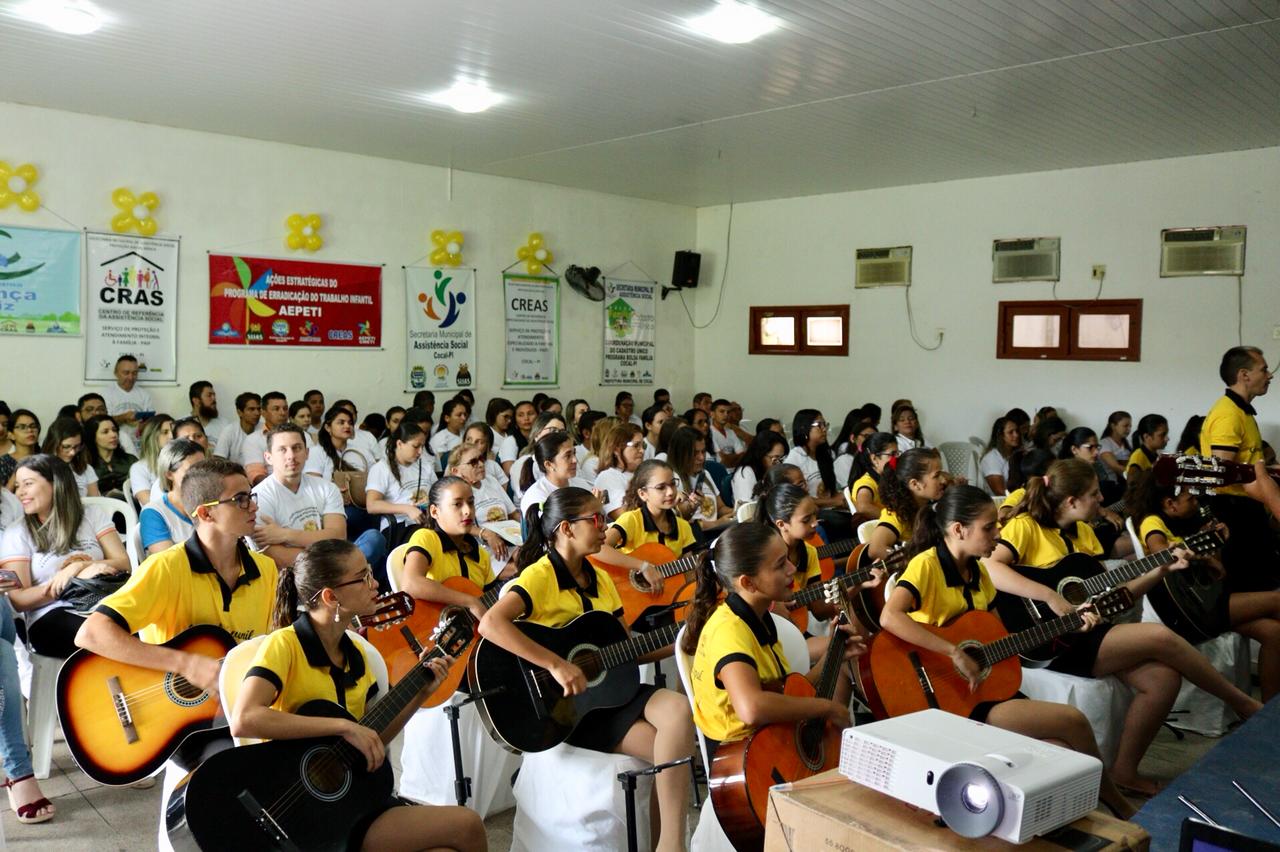 Cocal realiza fórum contra exploração sexual de crianças e adolescentes