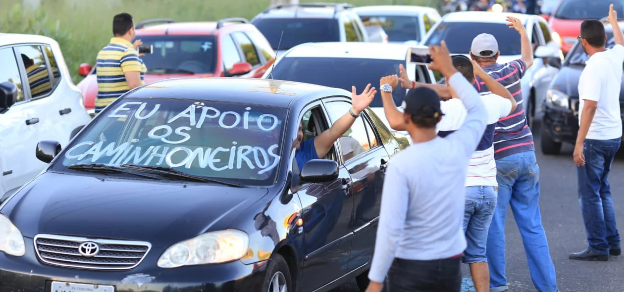 Motoristas da Uber derem ao movimento