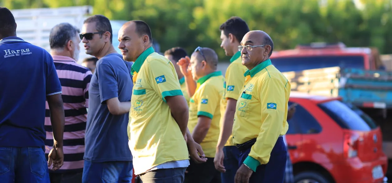 Taxistas também aderiram à manifestação