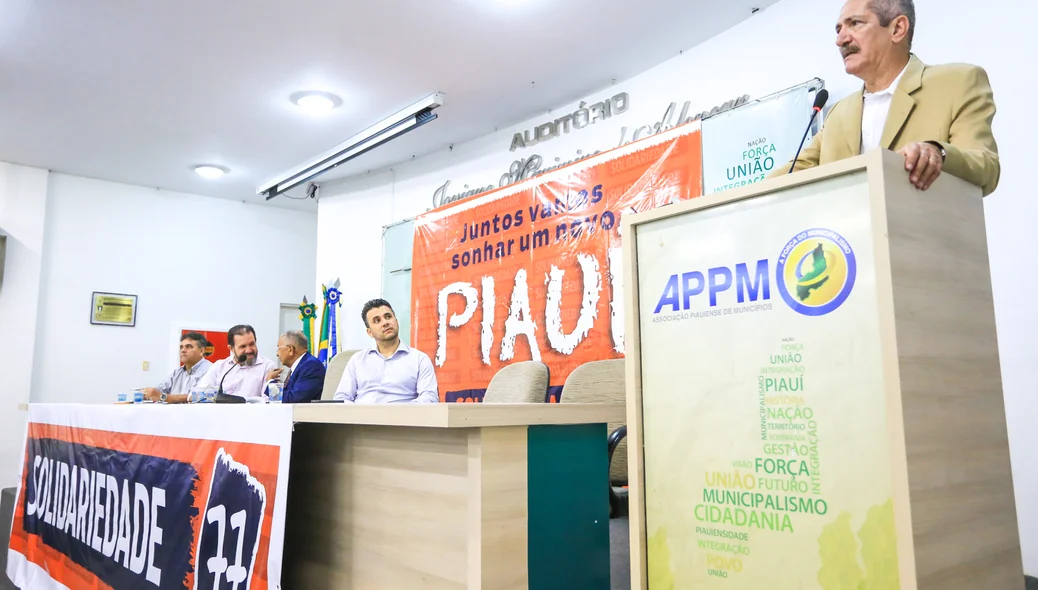 Aldo rebelo em teresina