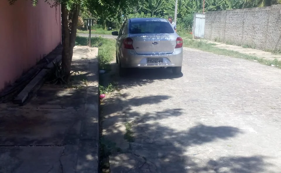 Carro apreendido pela Polícia 