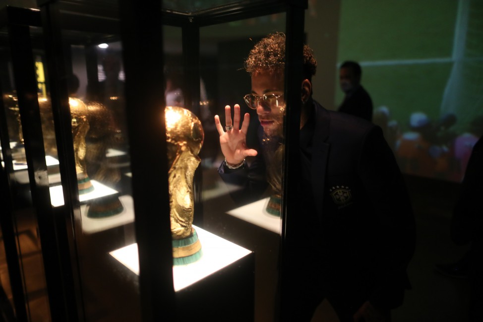 Neymar no Museu Seleção Brasileira