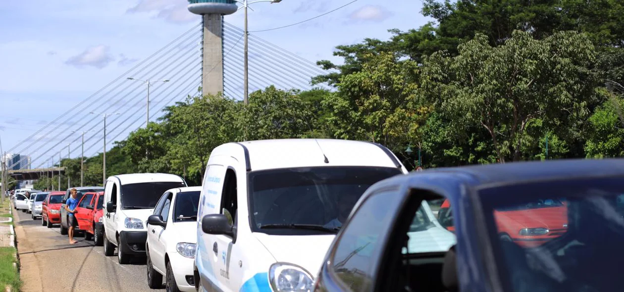 Fila está chegando na Ponte Estaiada