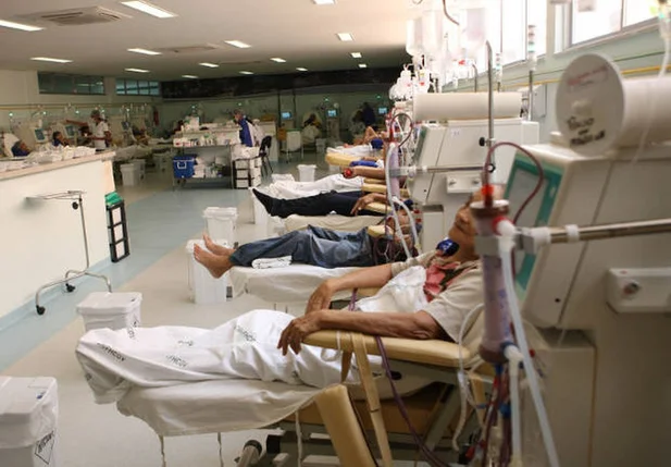 Hospitais privados em todo país informaram que não poderão garantir atendimento.