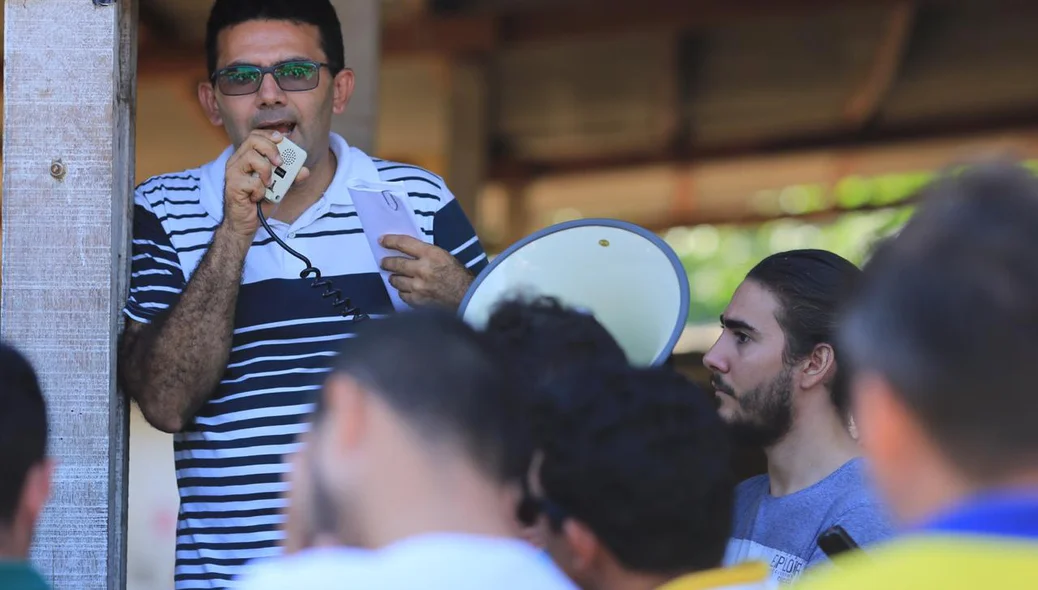 Motoristas de aplicativos decidem acatar decisão do STF
