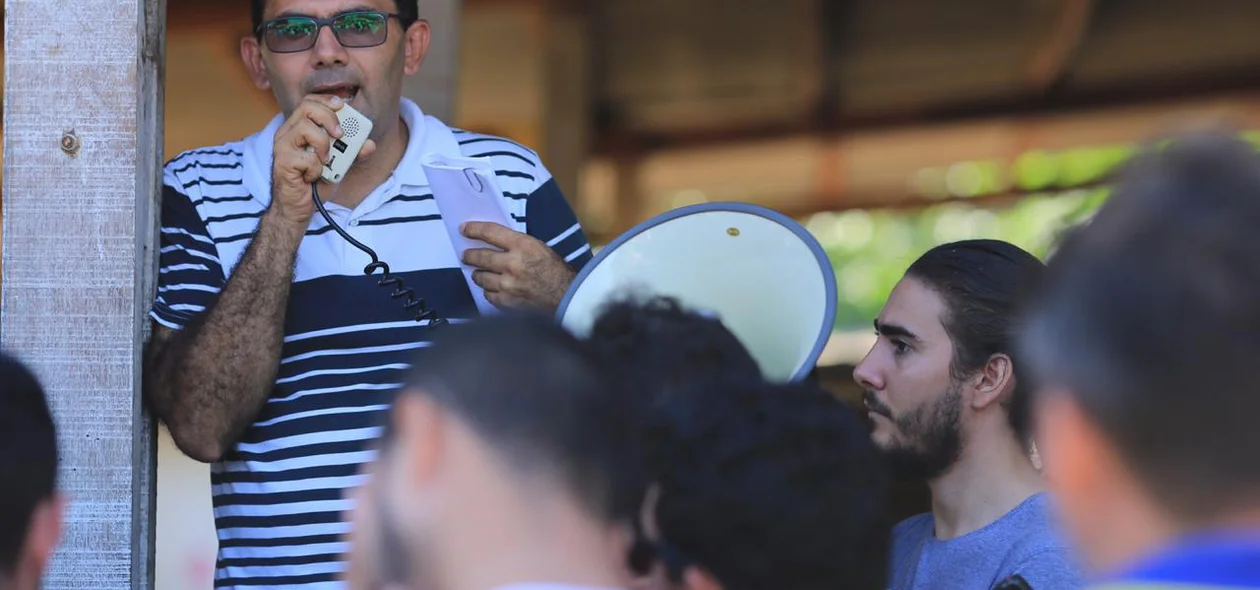 Motoristas de aplicativos decidem acatar decisão do STF