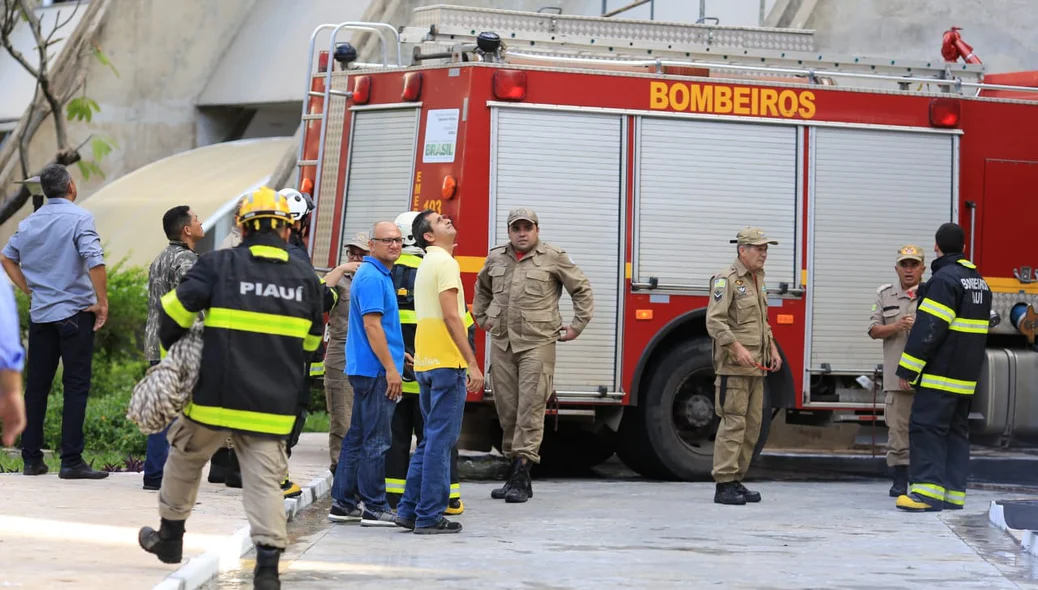 Equipes do Corpo de Bombeiros 