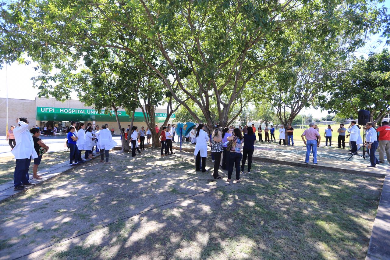 Greve dos servidores do HU-UFPI