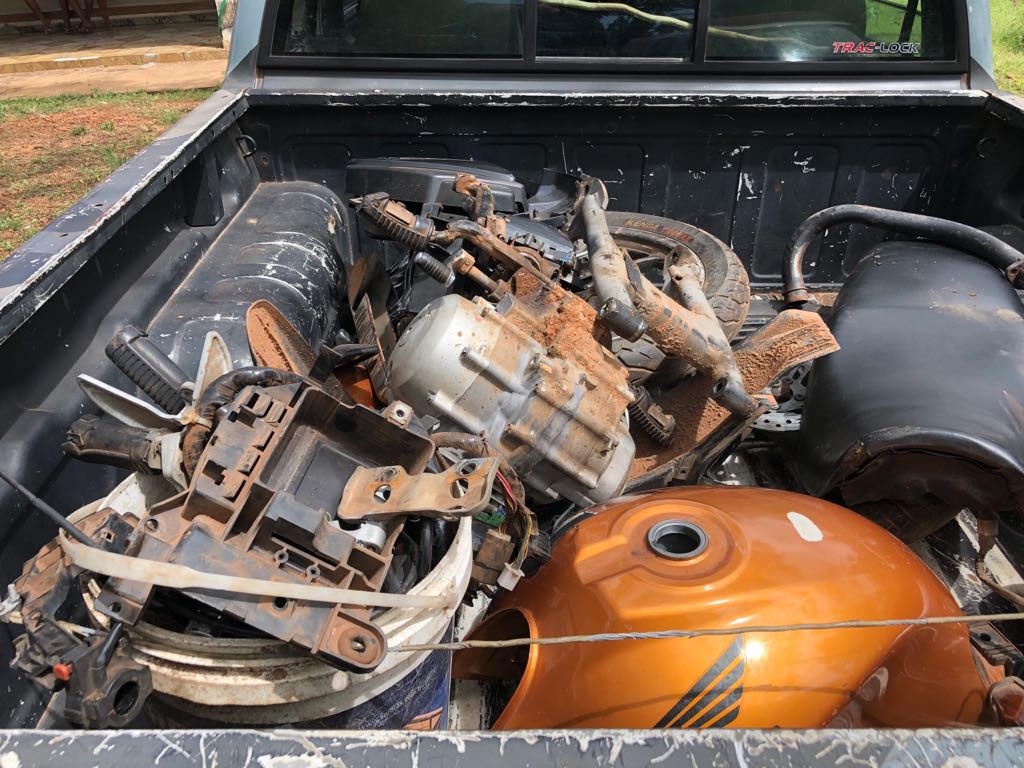 Peças encontradas na fazenda