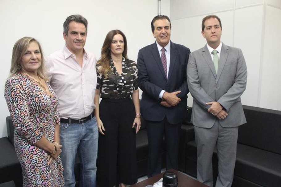 Ciro Nogueira em reunião com Rafael Neiva e Ministro da Saúde