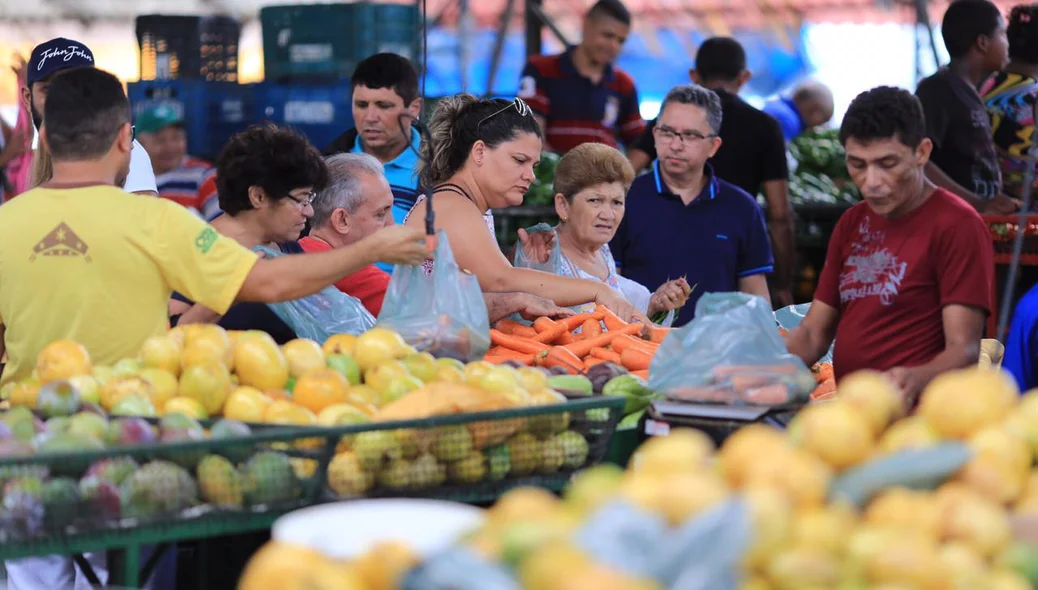 Consumidores na Nova Ceasa