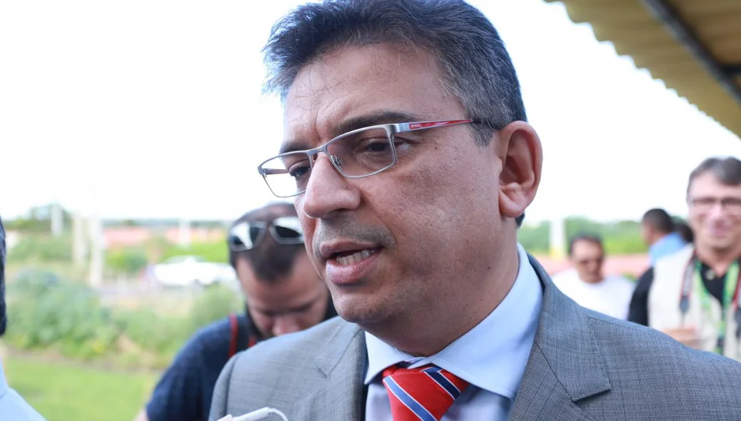 Gilhermano Pires participa da viagem inaugural do VLT em Teresina