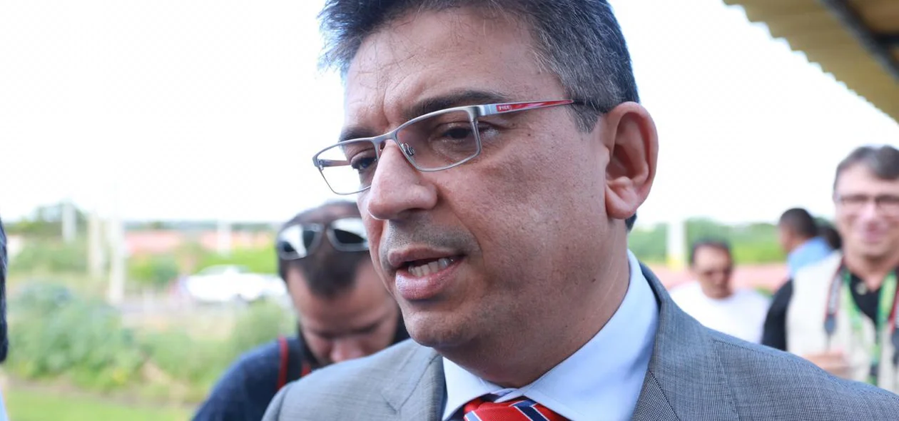 Gilhermano Pires participa da viagem inaugural do VLT em Teresina