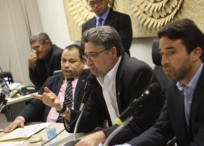 Comissão de Constituição e Justiça da Alepi