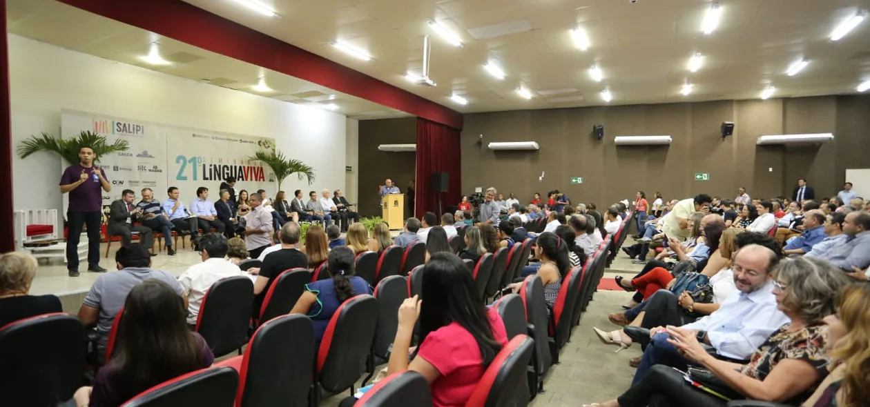 Evento aconteceu no Cine Teatro da UFPI