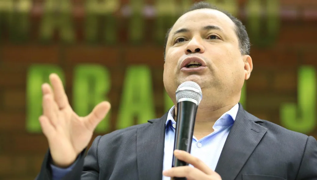 Deputado estadual Evaldo Gomes