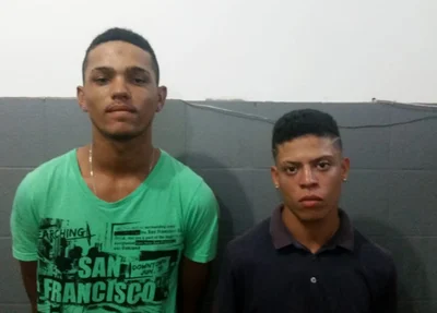 Presos com moto roubada e arma com munições em Timon