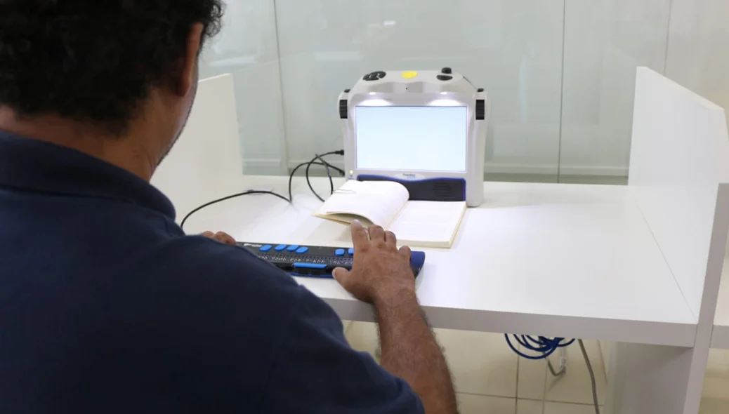 Biblioteca do Sesc é inaugurada com equipamentos que facilitam a leitura