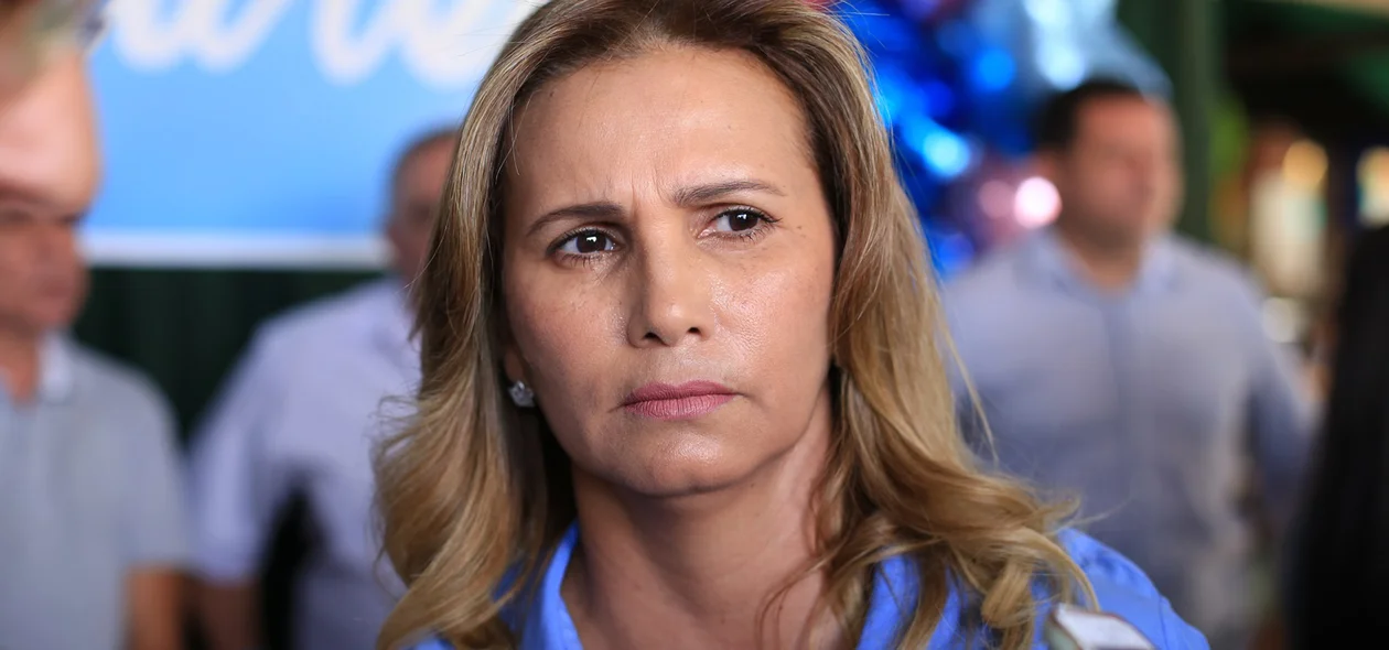 Carmelita Castro 