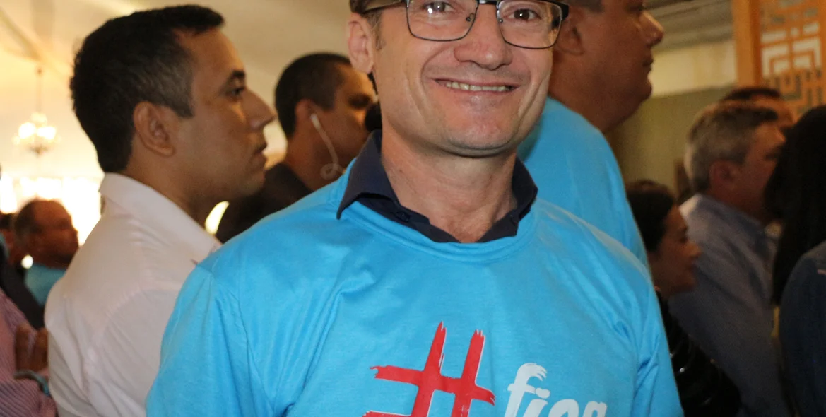 Chico Carvalho, prefeito de Massapê do Piauí  