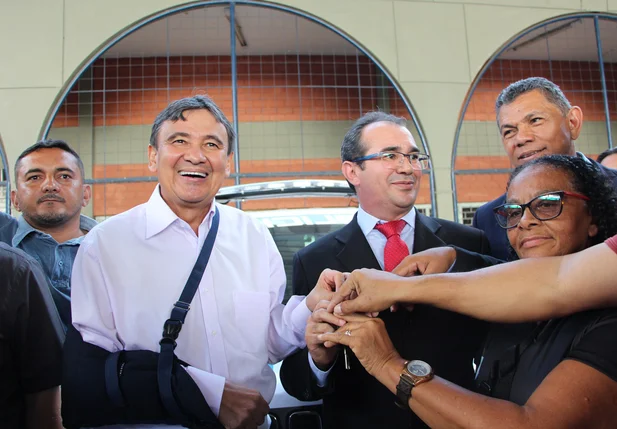 Governador Wellington Dias entrega 22 novas viaturas