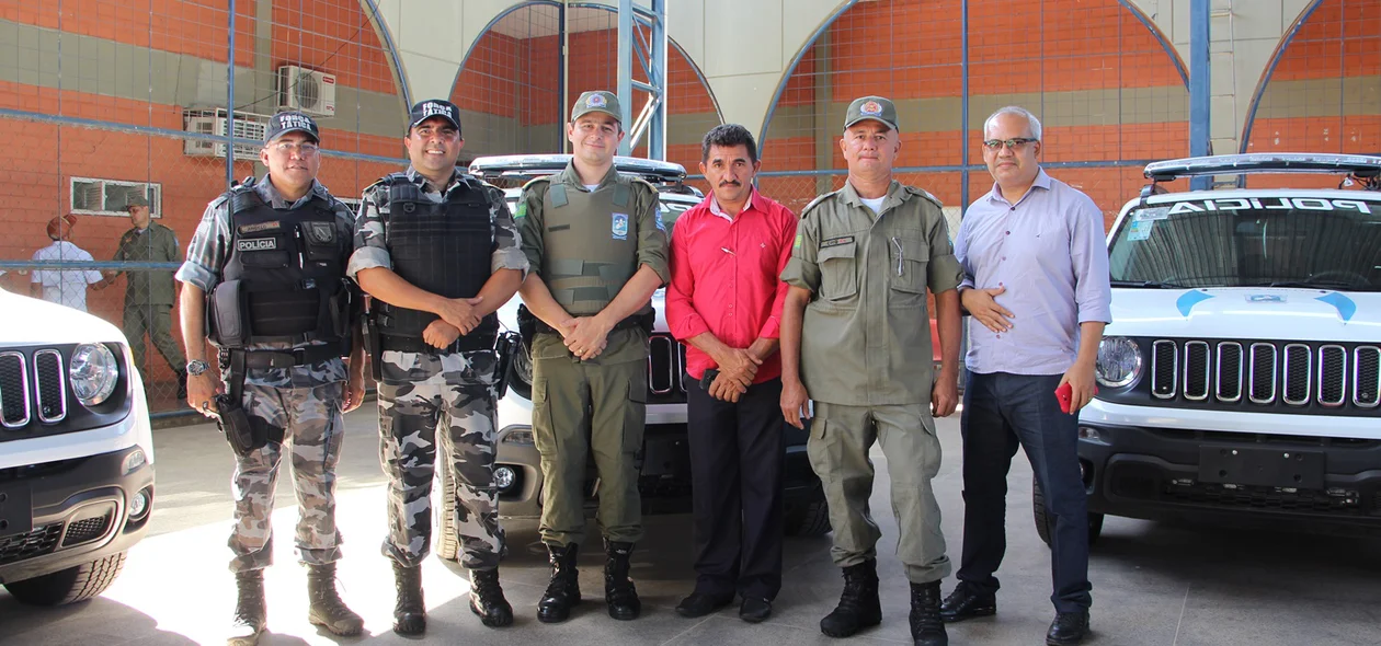 Novas viaturas da Polícia Militar