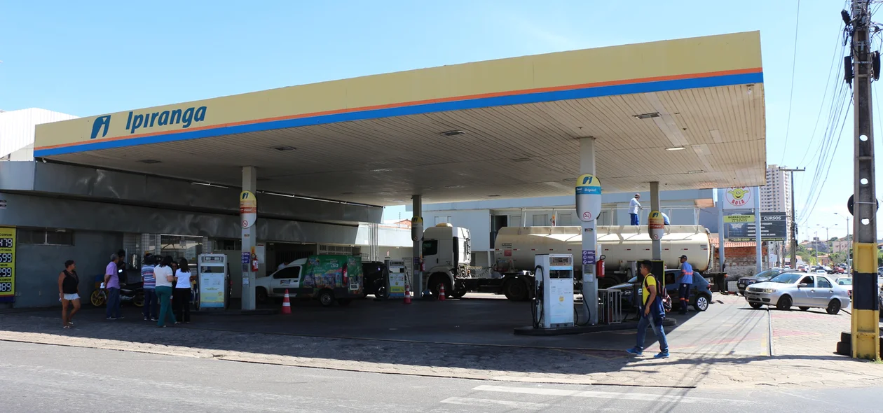 Posto Bola localizado em frente ao Detran-PI
