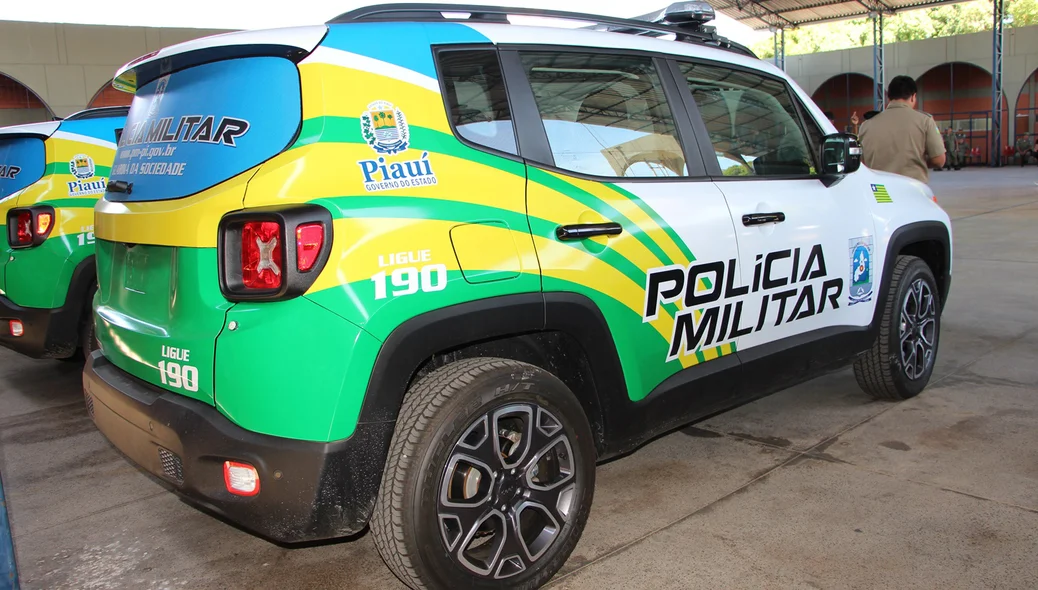 Viatura da Polícia Militar entregue pelo Governo do Estado do Piauí