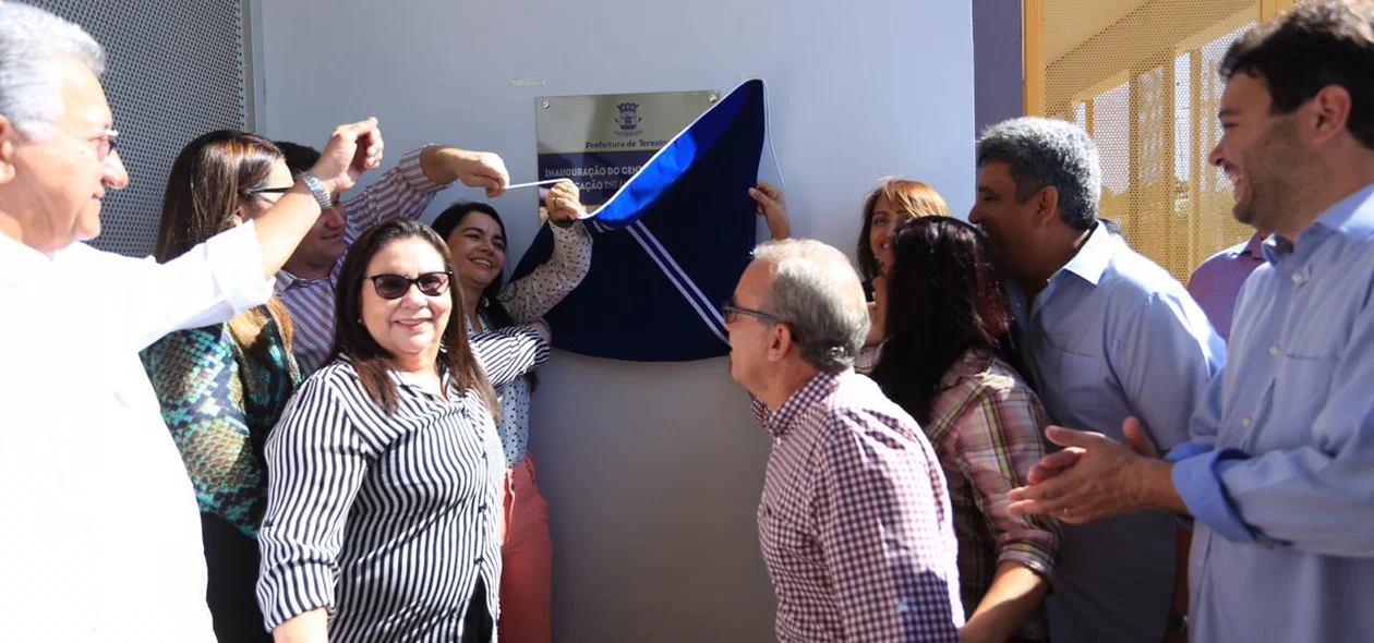 Descerramento da placa