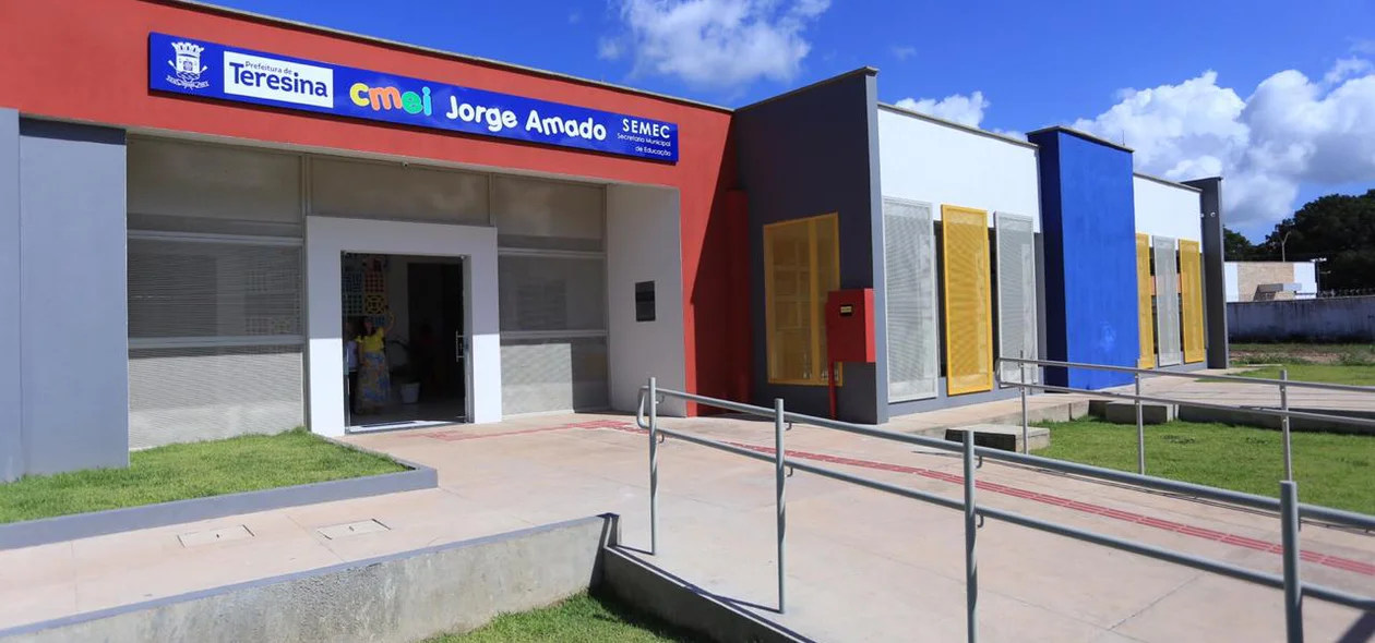 Inauguração da Cmei Jorge Amado