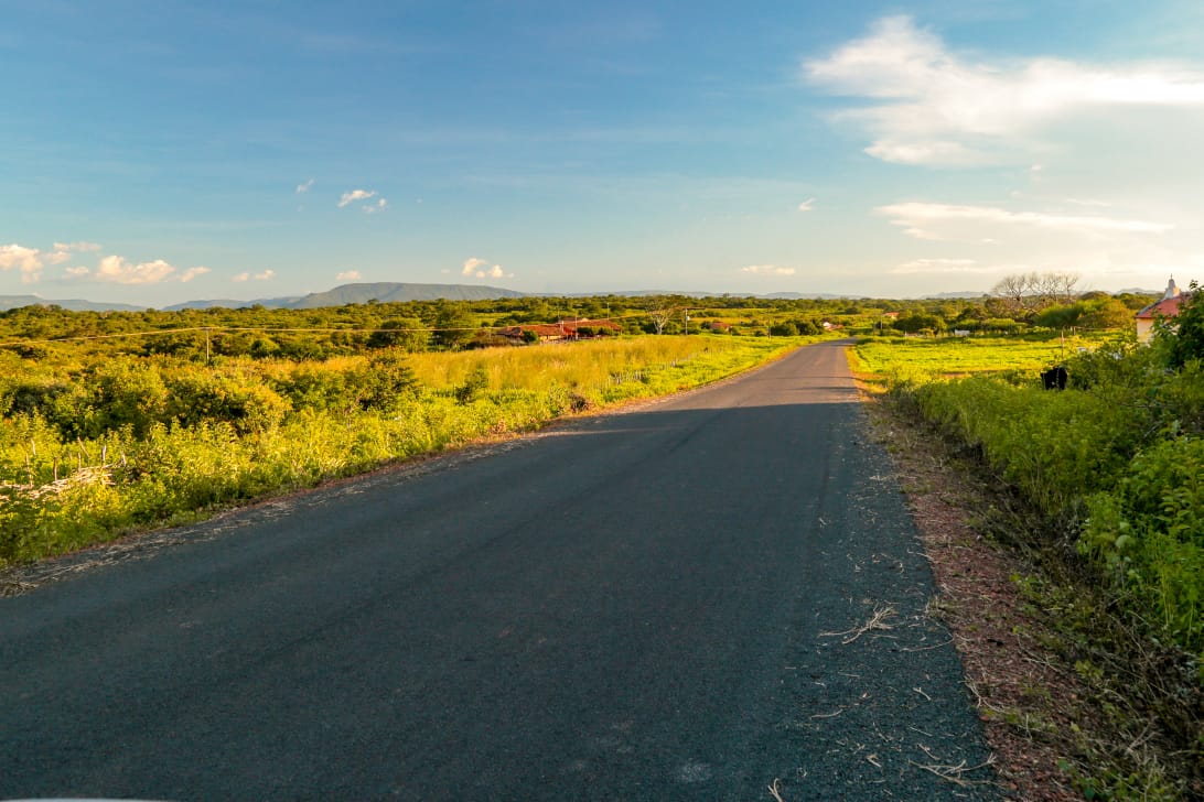 IDEPI está finalizando estrada que liga Cocal, Cajueiro da Praia e Barra Grande