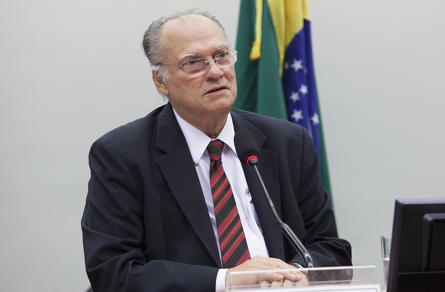 Roberto Freire