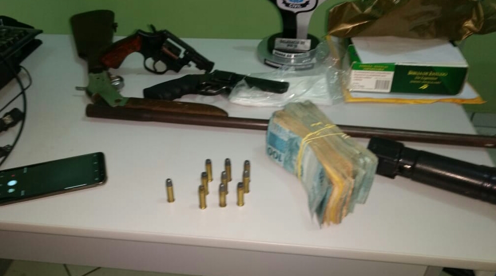 Material apreendido durante a operação