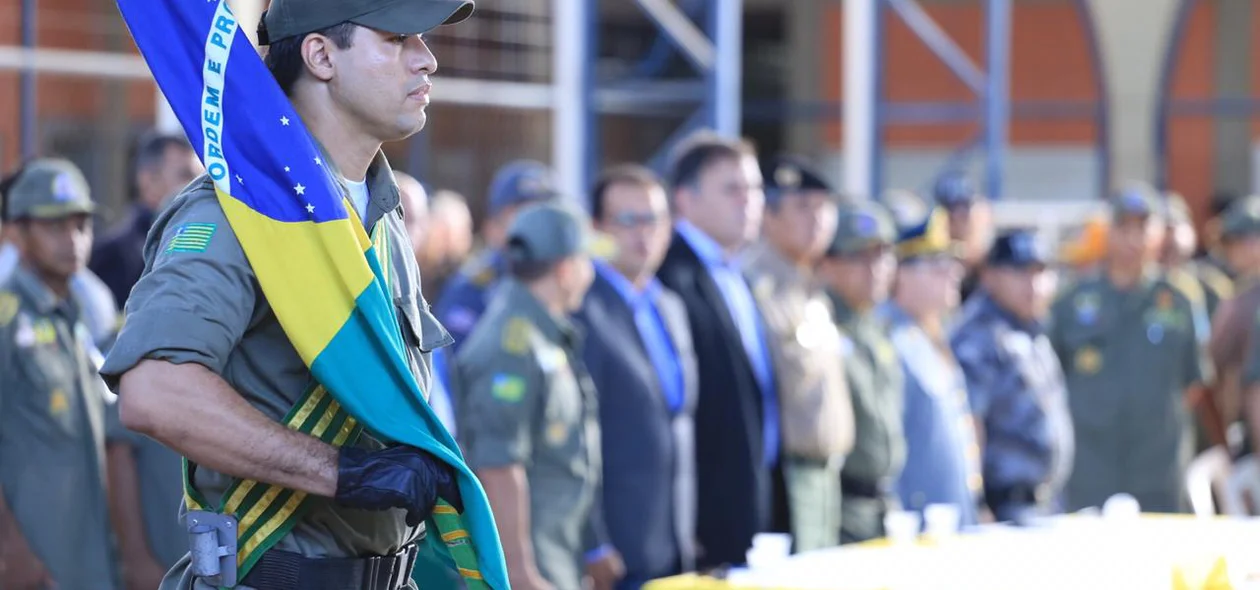 Solenidade de formatura de cabos da Polícia Militar do Piauí