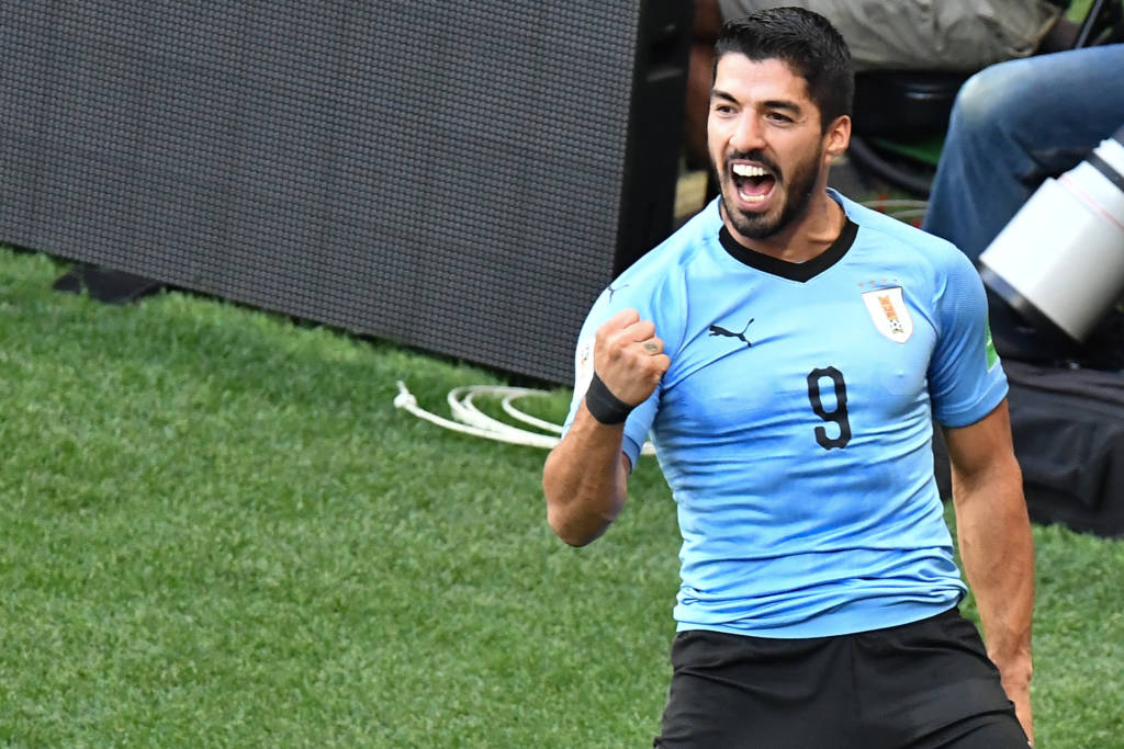 Uruguai vence Arábia Saudita e avança na Copa do Mundo