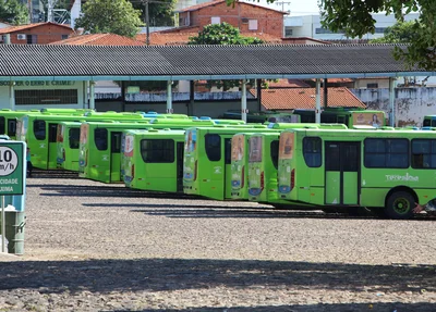 Paralisação dos motoristas e cobradores de ônibus em Teresina