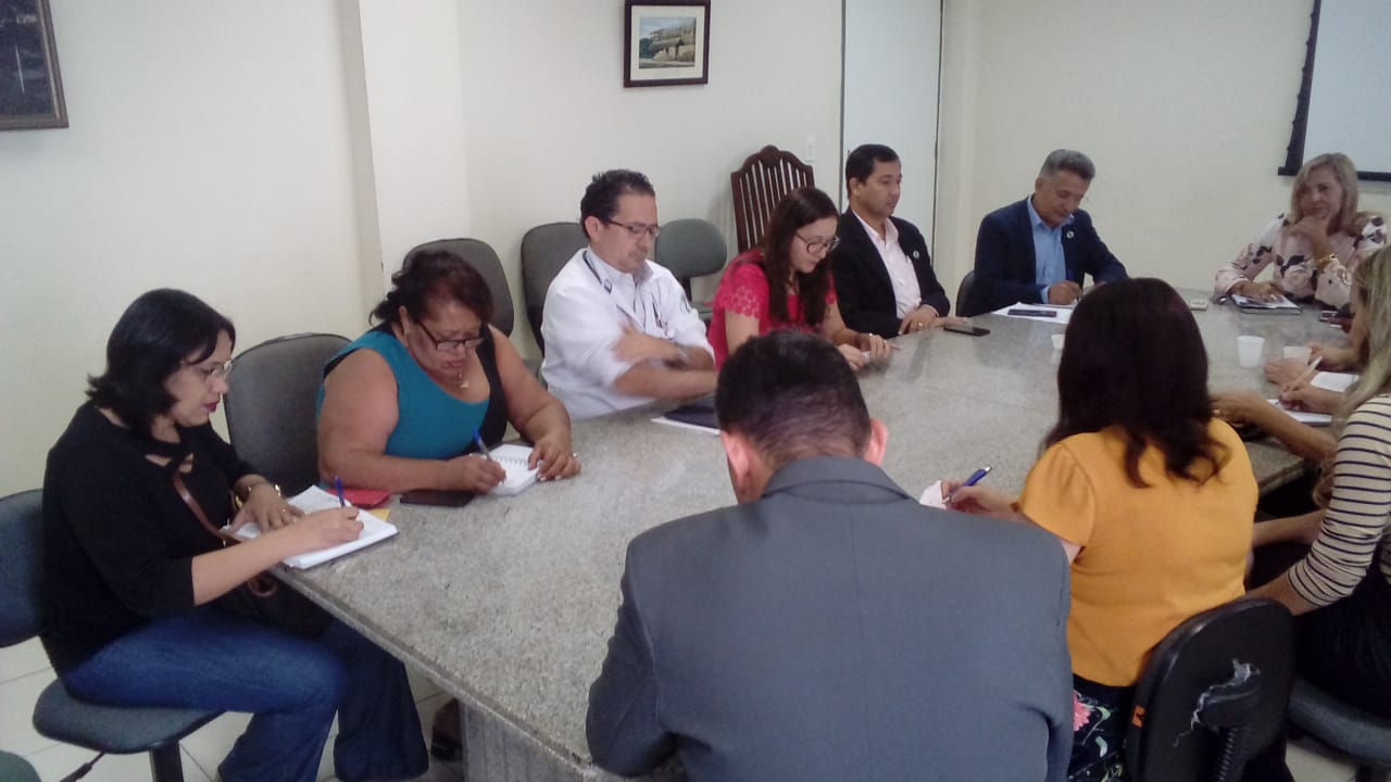 Reunião no Hospital Getúlio Vargas