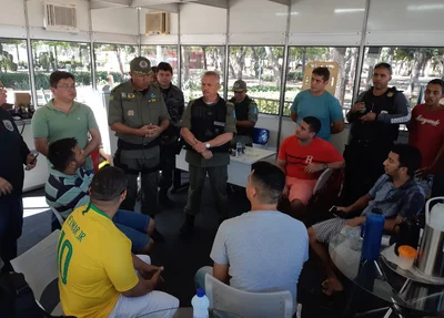 Reunião da Secretaria de Segurança para definir horário de comemorações dos jogos no bairro Saci