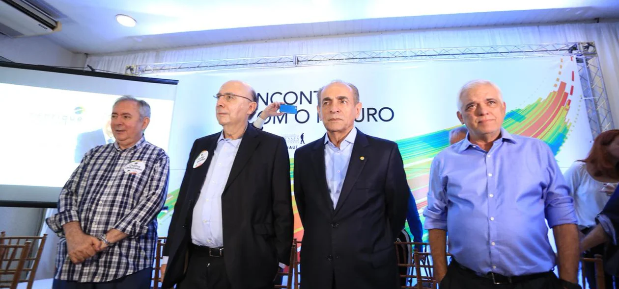 Henrique Meirelles em solenidade na sede do PMDB em Teresina