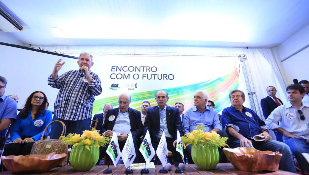 João Henrique em discurso