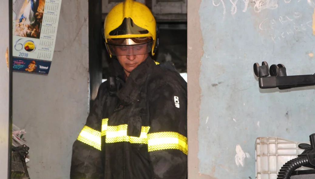 Os Bombeiros demoraram 30 minutos para chegar no local