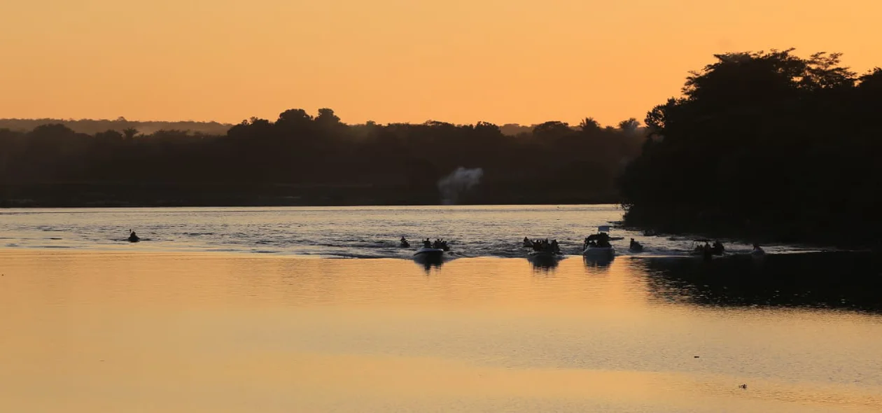 Canoas no rio Poti