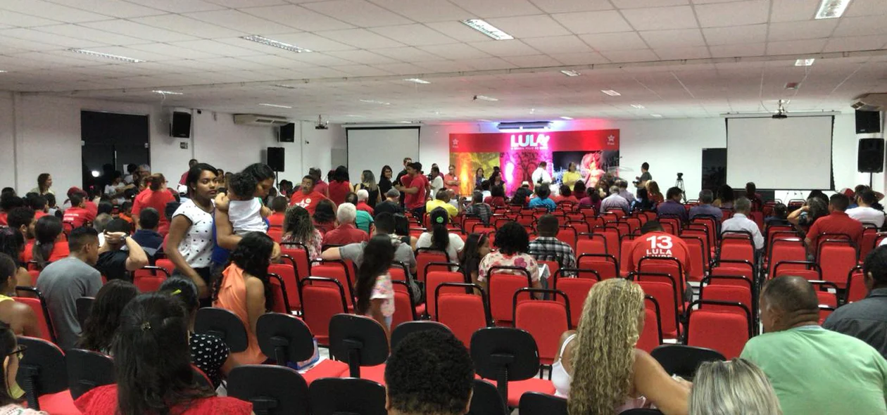 Lançamento da pré-candidatura de Lula em Teresina